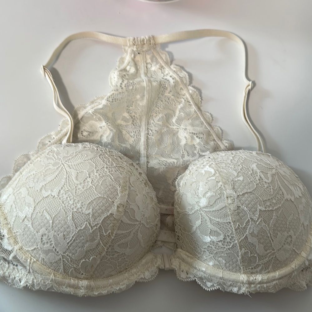 V.S.Pink bra 36B